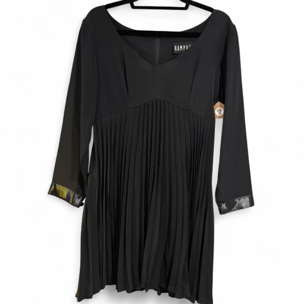 VINTAGE 90s Rampage Black Long Sleeve Pleated Mini Dress with Satin Cuffs